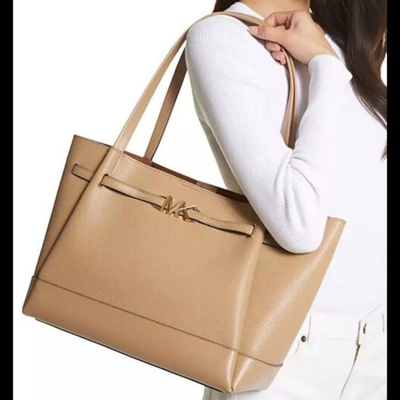 Michael Kors Tan Leather Tote Bag - Picture 2 of 6